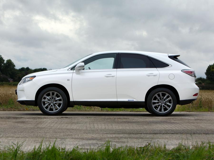  Lexus RX450h F-Sport 2012 года  (UK) (фото 10 из 16)